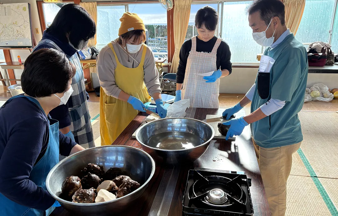 2025年11月8日 天間こんにゃく作り体験イベント風景1